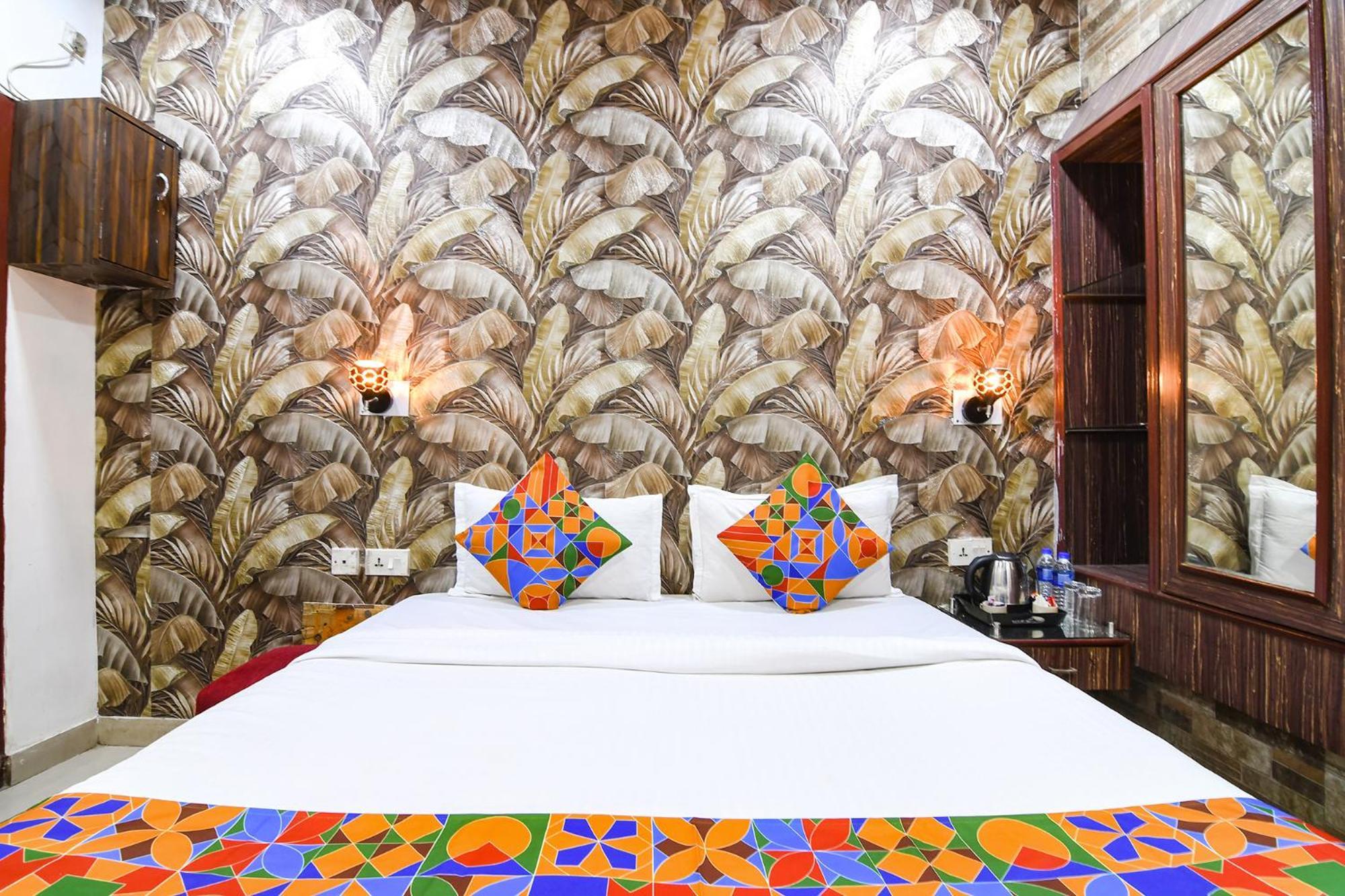 Hotel Diamond Suites Kalkuta Zewnętrze zdjęcie