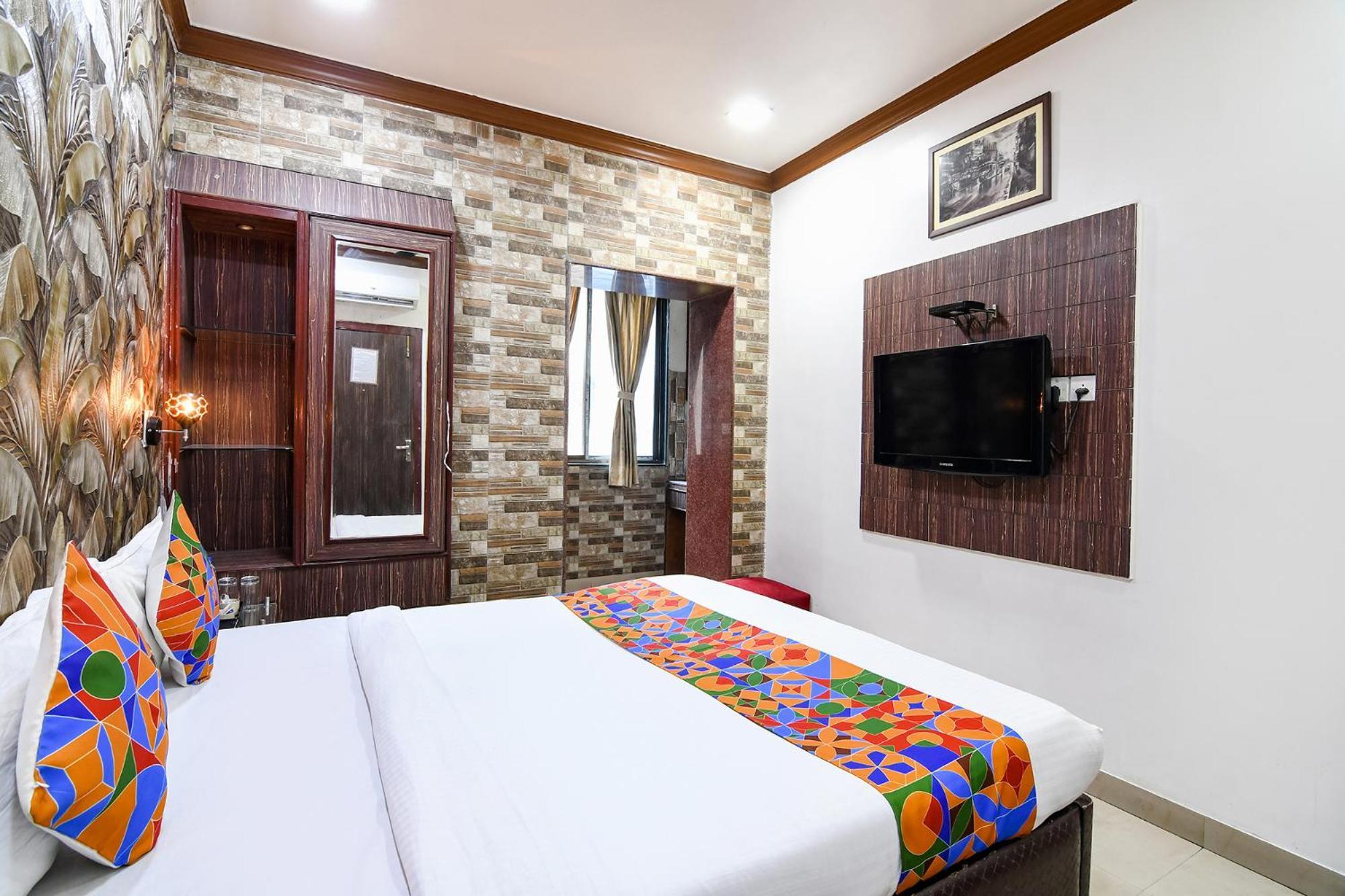 Hotel Diamond Suites Kalkuta Zewnętrze zdjęcie