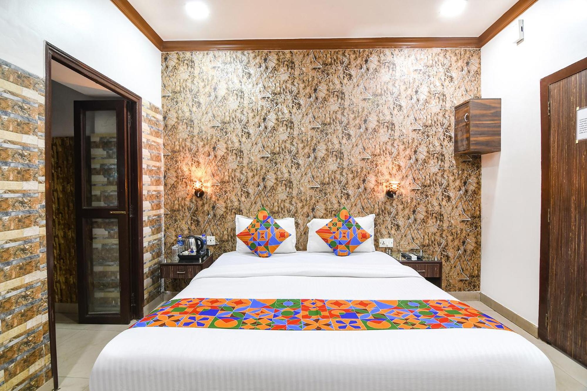 Hotel Diamond Suites Kalkuta Zewnętrze zdjęcie