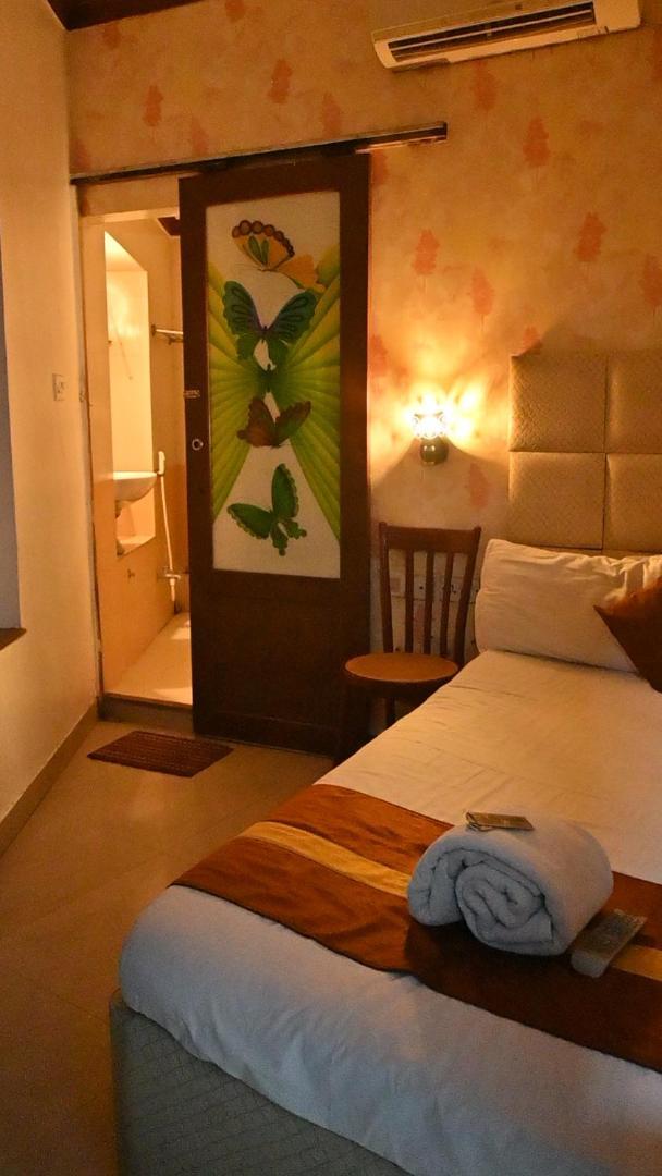 Hotel Diamond Suites Kalkuta Zewnętrze zdjęcie