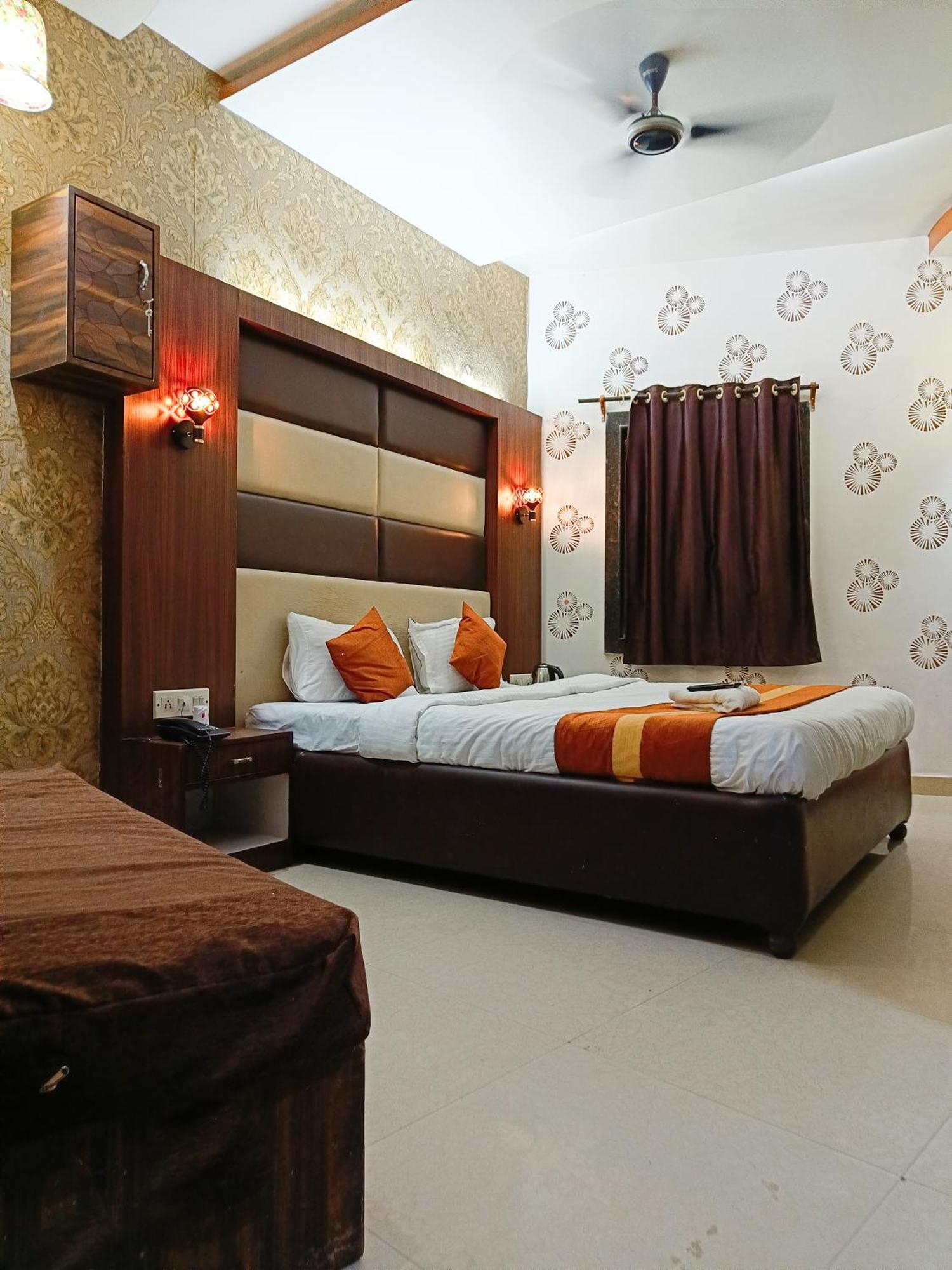 Hotel Diamond Suites Kalkuta Zewnętrze zdjęcie